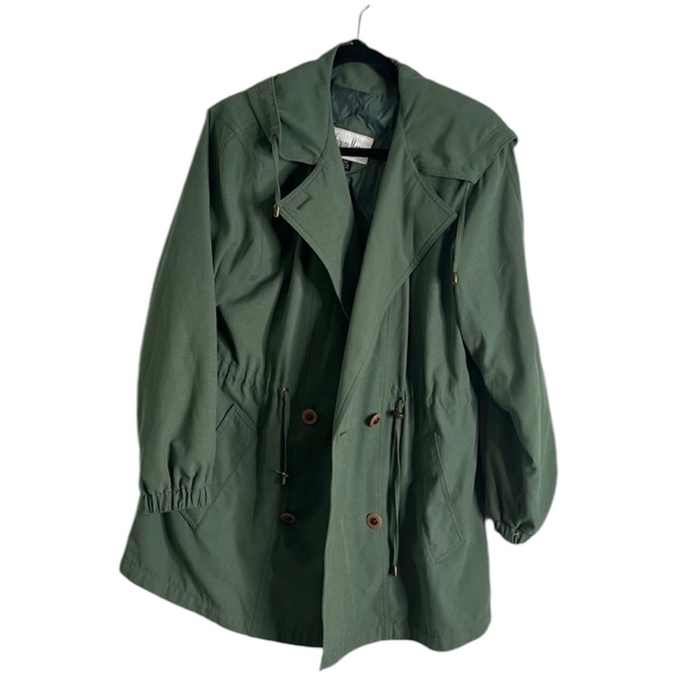Neiman Marcus green hooded jacket size XS